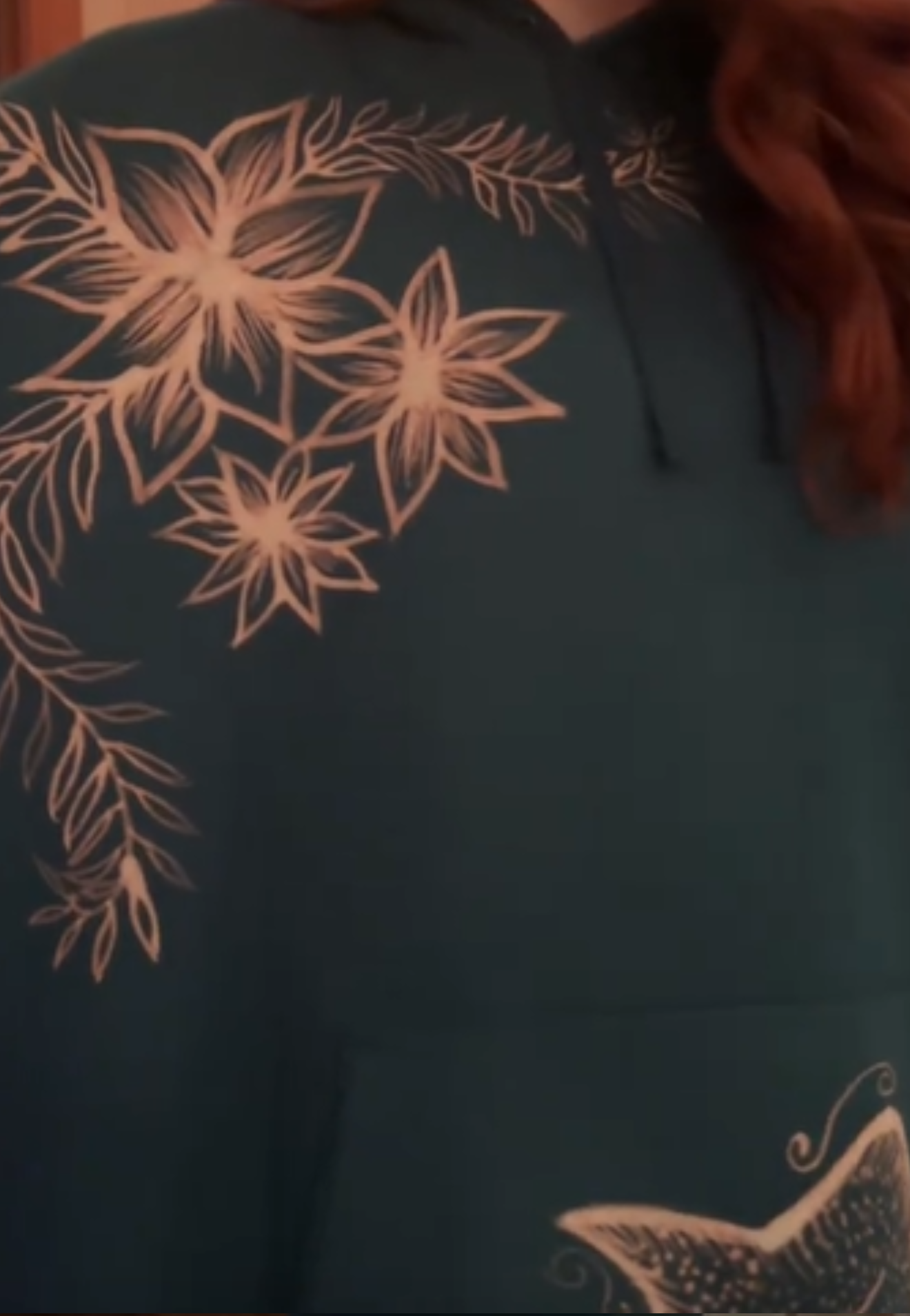 Valrai ™ Turtle Hoodie